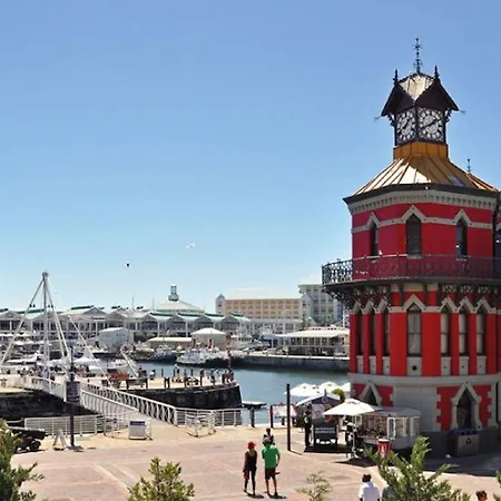 Va Waterfront - The No1 Location In Apartment *